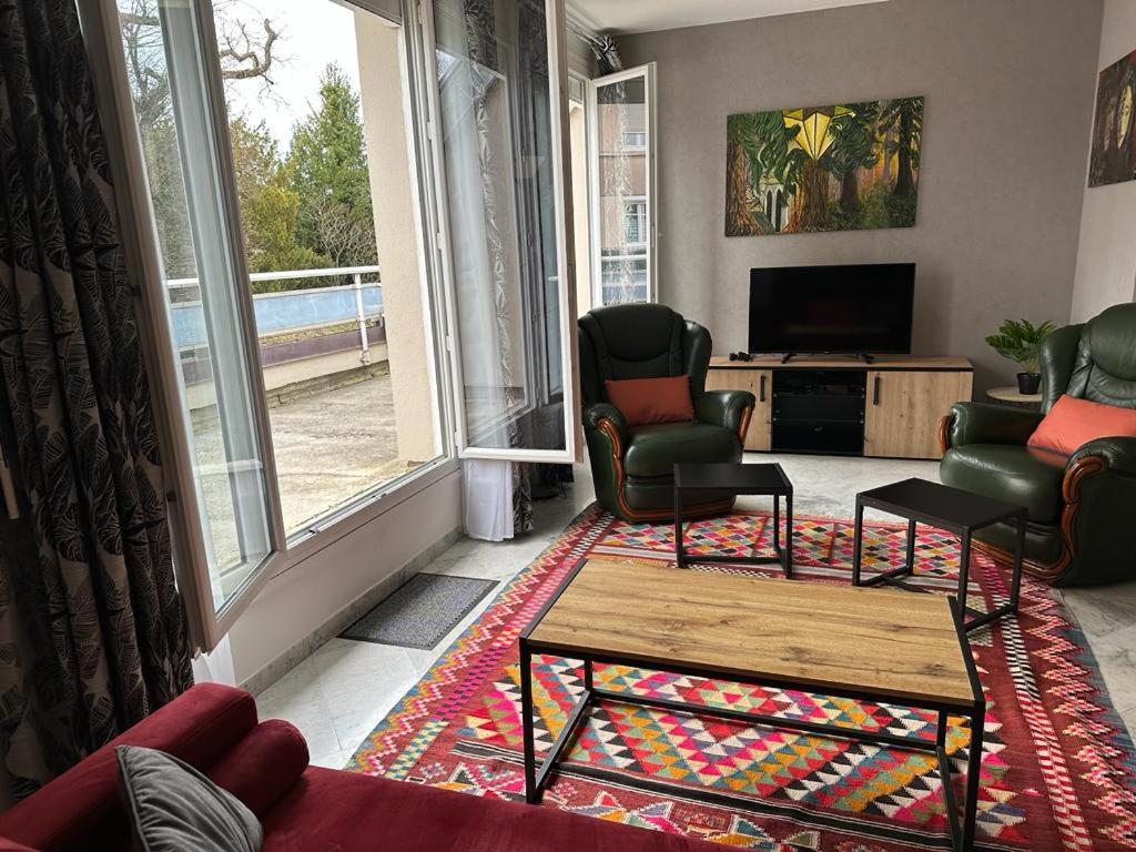 Spacious Flat Close To The Railway Station Troyes Pokój zdjęcie